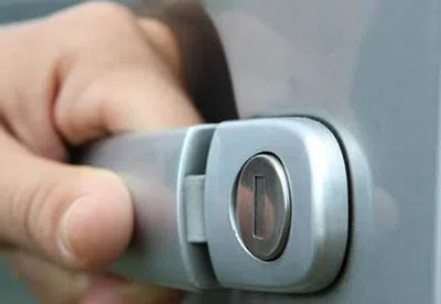 Little Village Locksmith Store Baltimore, MD 410-941-7014 - 21-unlock-car